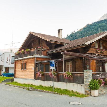 Ristorante Pensione Chalet Stazione 포스치아보 외부 사진