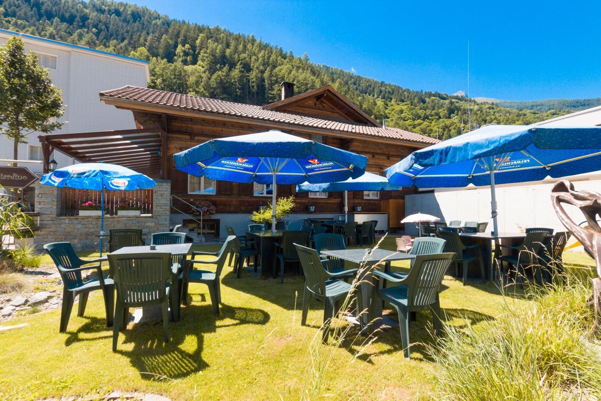 Ristorante Pensione Chalet Stazione 포스치아보 외부 사진